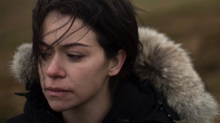 Loud and Clear Reviews Tatiana Maslany Pink Wall London Film Festival