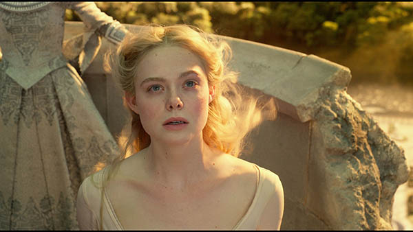  Elle Fanning as Aurora in Maleficent: Mistress of Evil