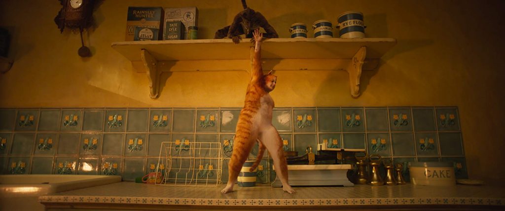 Loud and Clear Reviews Cats movie Rebel Wilson