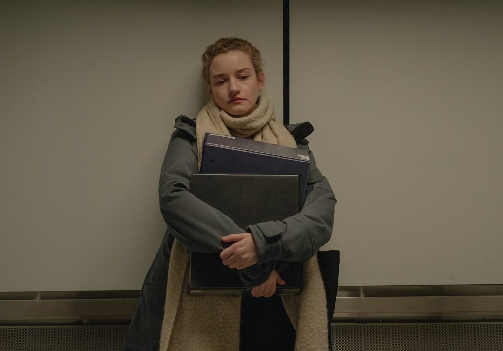 loud and clear reviews 2021 oscars julia garner