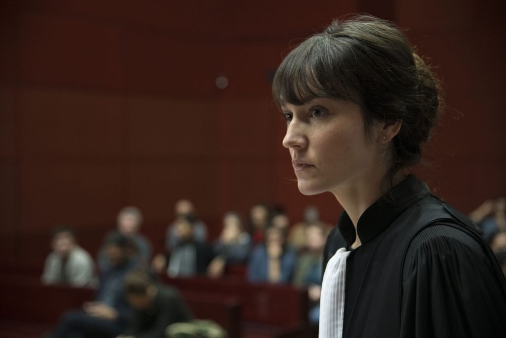 loud and clear reviews The Girl with a Bracelet