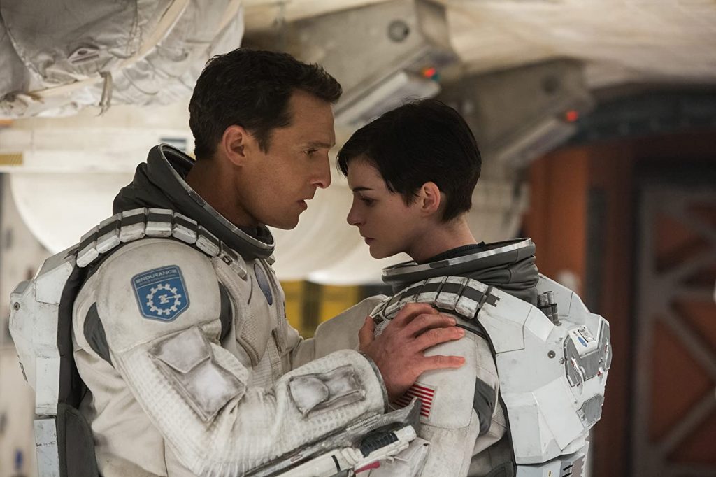 Matthew McConaughey and Anne Hathaway in Interstellar 
