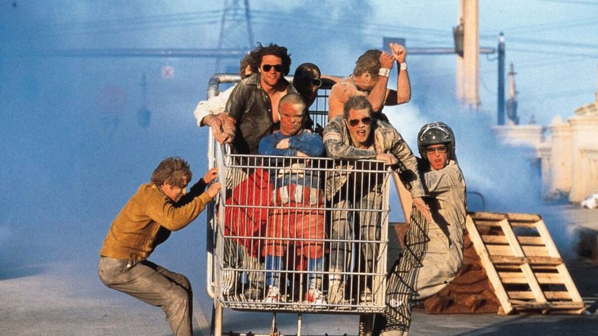 Jackass: The Movie (2002) Review - Loud And Clear Reviews