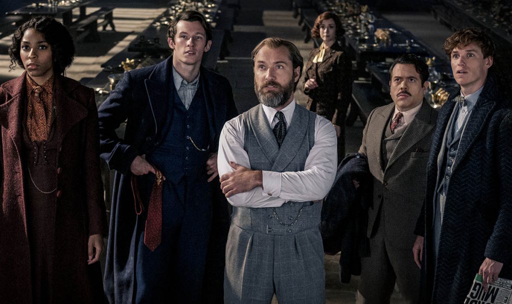 loud and clear reviews Fantastic Beasts: The Secrets of Dumbledore film 2022