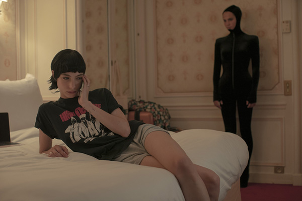 Devon Ross and Alicia Vikander in Irma Vep