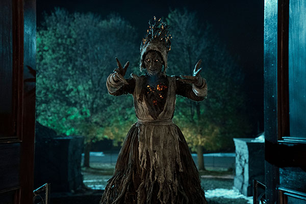 loud and clear reviews Guillermo Del Toro’s Cabinet of Curiosities Netflix Review 2022 series