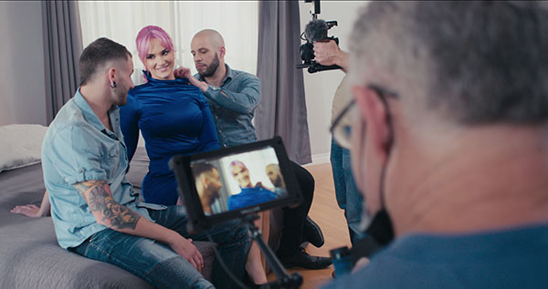 Siri Dahl (center) and Wolf Hudson (R) in Money Shot: The Pornhub Story