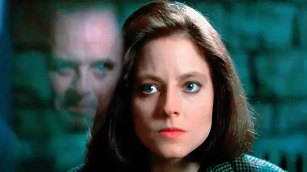 loud and clear reviews 10 Best 1990s Horror Movies To Watch This Halloween - The Silence of the Lambs (Orion Pictures)
