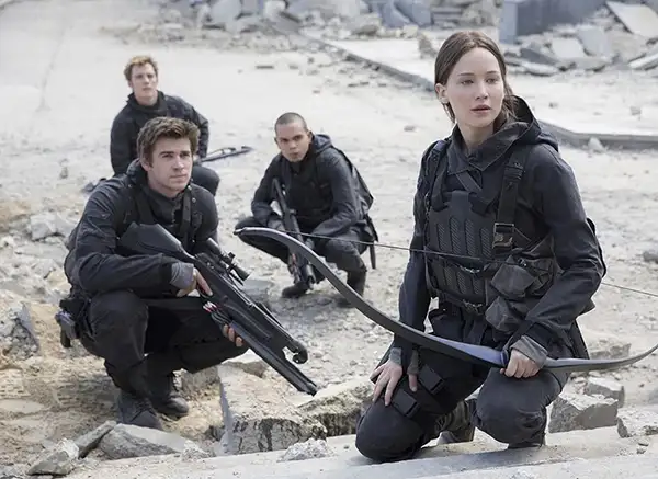 loud and clear reviews The Hunger Games: Mockingjay Part 2 movie film