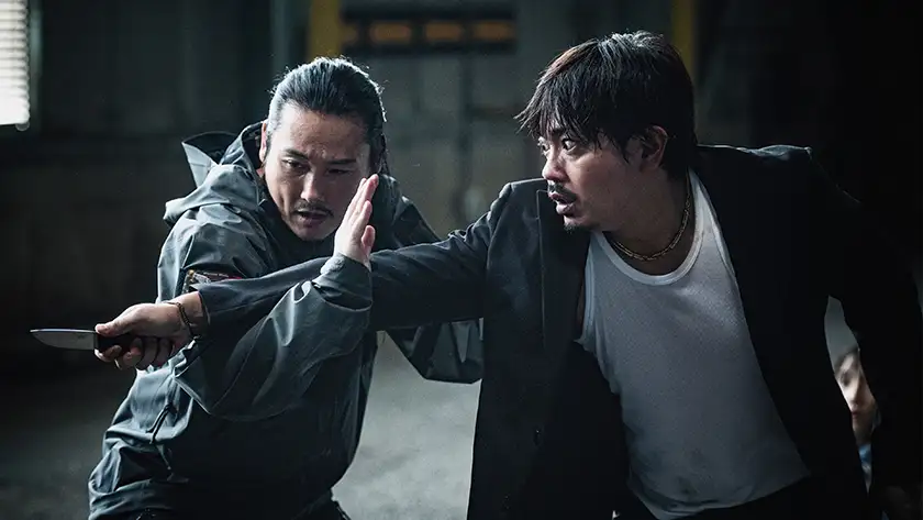 Tak Sakaguchi in a fight scene of One Percent Warrior