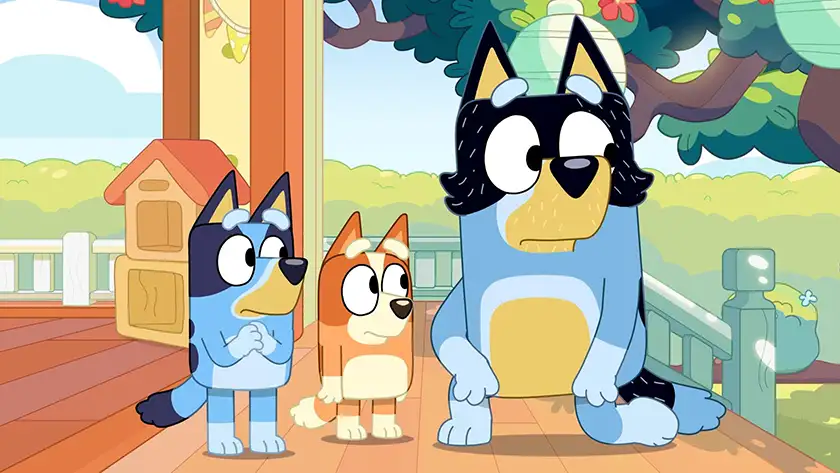 Three characters of Bluey stand on a porch in Sheep Dog, one of the 5 Best Episodes of Chilli according to Loud and Clear Reviews