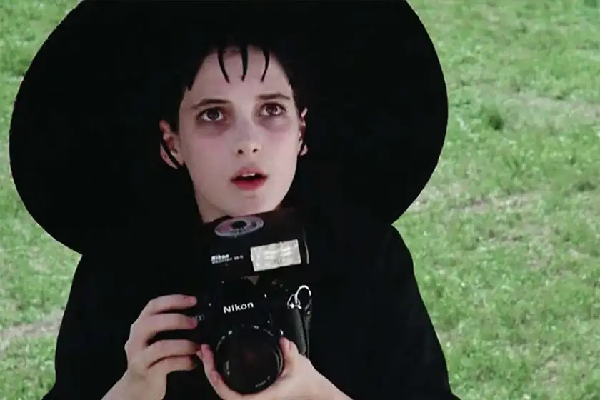 Lydia Deetz, one of the The 6 Most Important Beetlejuice Characters