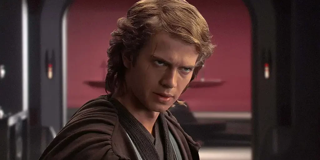 Anakin looks angry in Star Wars: Episode III - Revenge of the Sith