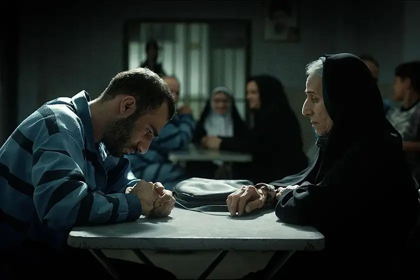 Interview with director Nader Saeivar - a still from The Witness (Shahed)