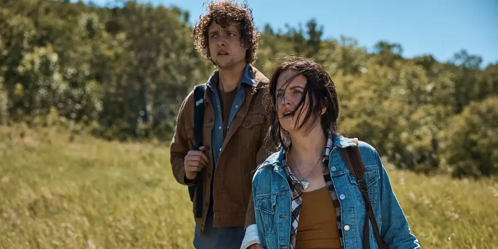 Douglas Smith as Ethan and Kimberly and Sue Murray as Emma in the film Die Alone