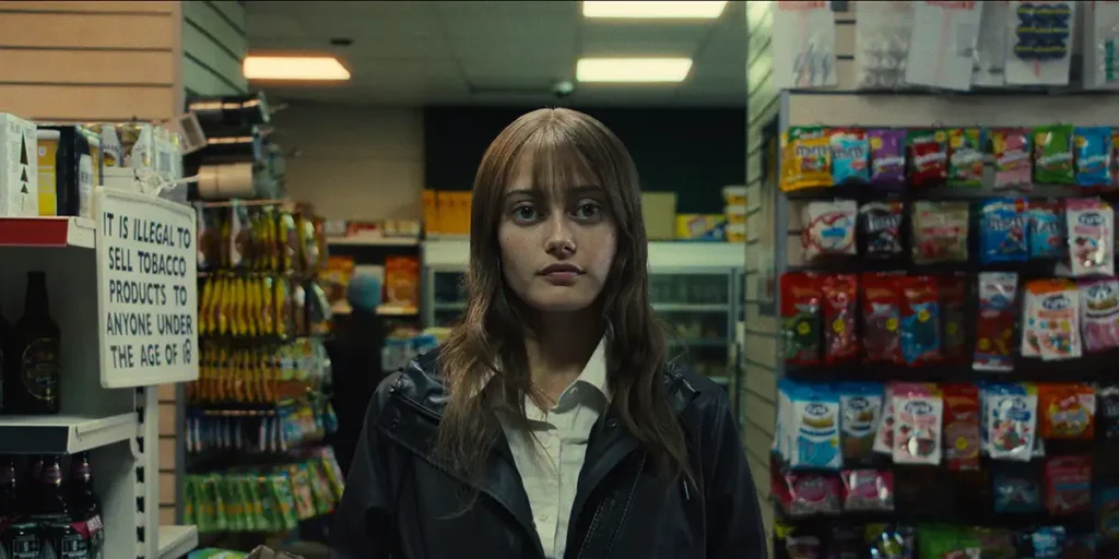 Ella Purnell as "Rhiannon" in Sweetpea