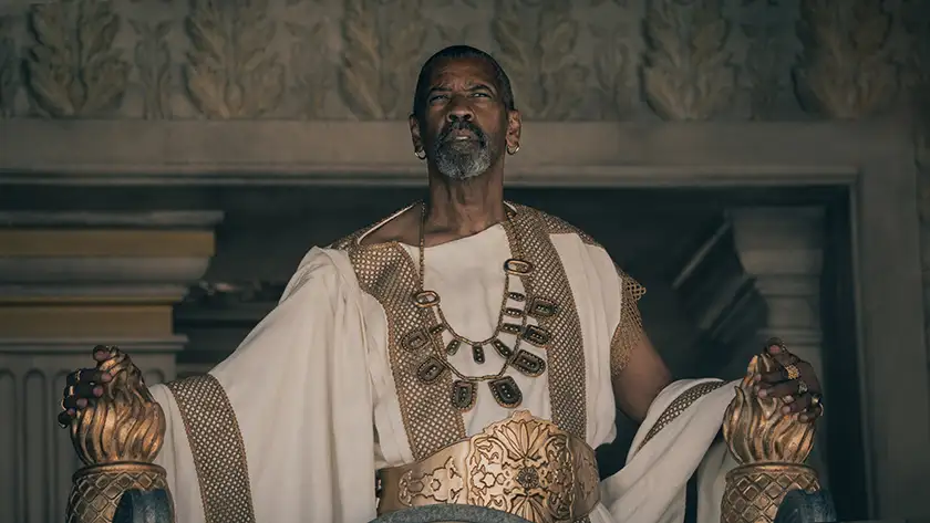 Denzel Washington plays Macrinus in Gladiator II