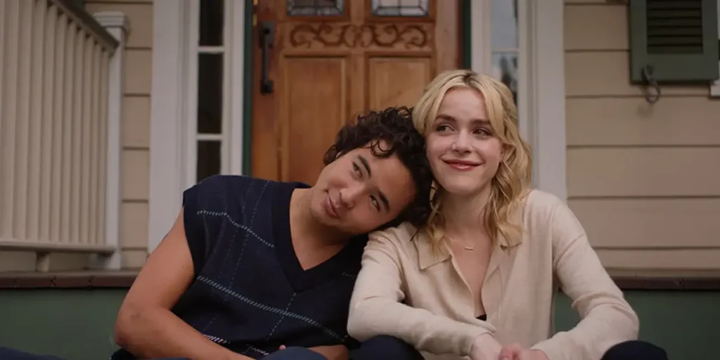 Nico Hiraga and Kiernan Shipka in Sweethearts