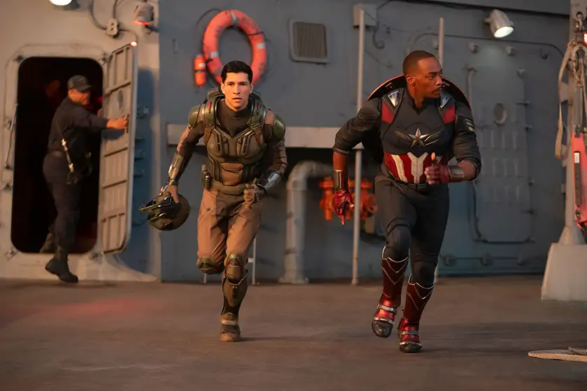 (L-R) The Falcon/Joaquin Torres (Danny Ramirez) and Captain America/Sam Wilson (Anthony Mackie) in Marvel Studios' CAPTAIN AMERICA: BRAVE NEW WORLD.