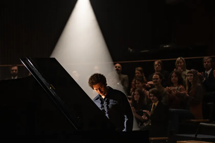 John Magaro as Keith Jarrett in Köln 75, a film by Ido Fluk