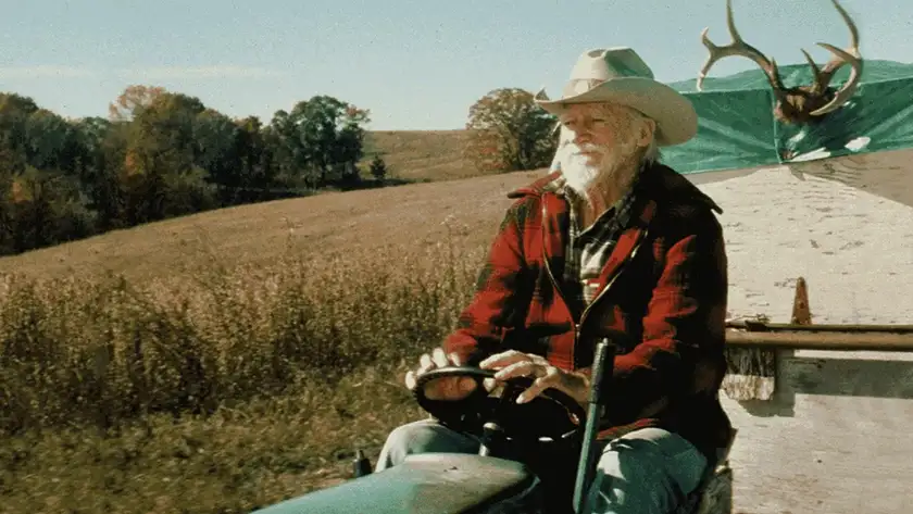 Richard Farnsworth in The Straight Story, which represents the theme of light from the point of view of religion in this David Lynch film