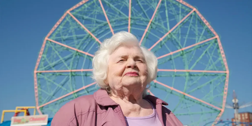 June Squibb in Eleanor the Great