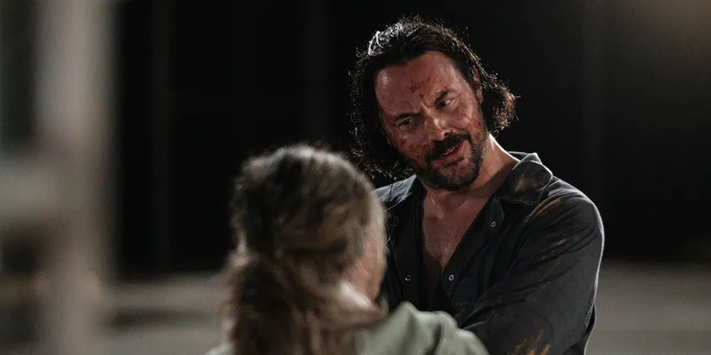 Jack Huston and Isabelle Fuhrman in Unit 234