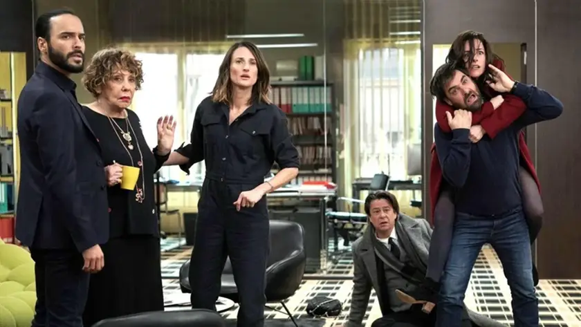 Call My Agent! (Dix Pour Cent)