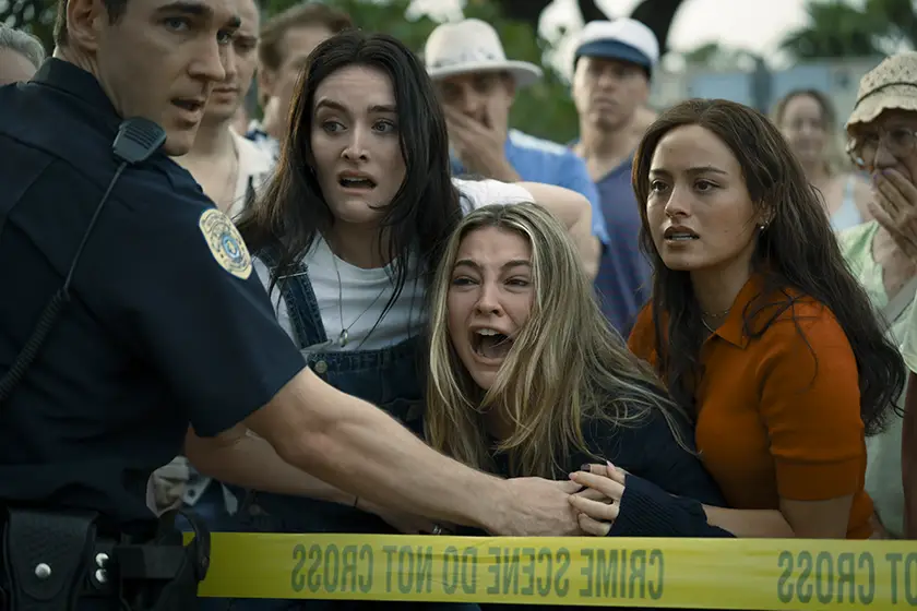 (L to R) Sarah Pidgeon, Madelyn Cline and Chase Sui Wonders in Columbia Pictures' I Know What You Did Last Summer (2025)