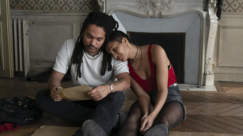 Indya Moore and Luka Sabbat in Father Mother Sister Brother