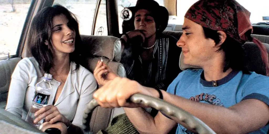 Diego Luna, Maribel Verdú and Gael García Bernal are in a car in Y Tu Mamá También