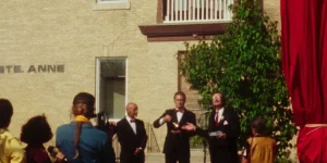 A still from the film Levers