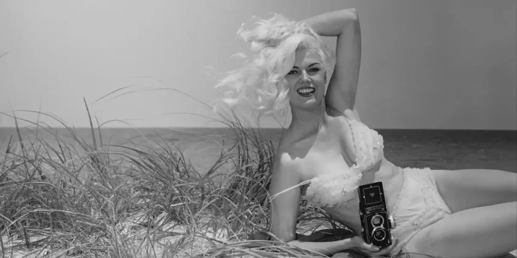 Bunny Yeager in Naked Ambition