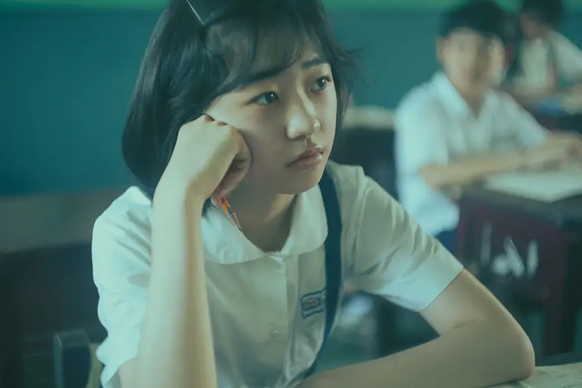 Bai Xiao-Ying in Girl (Nühai)