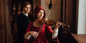 Tecla Insolia and Michele Riondino in Primavera