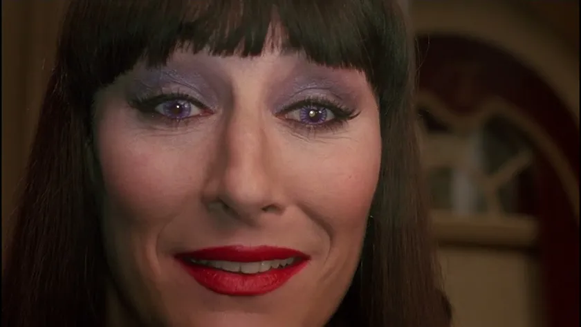 The Witches (1990), one of the 10 Best Halloween Movies for a Family Movie Night according to Loud And Clear Reviews