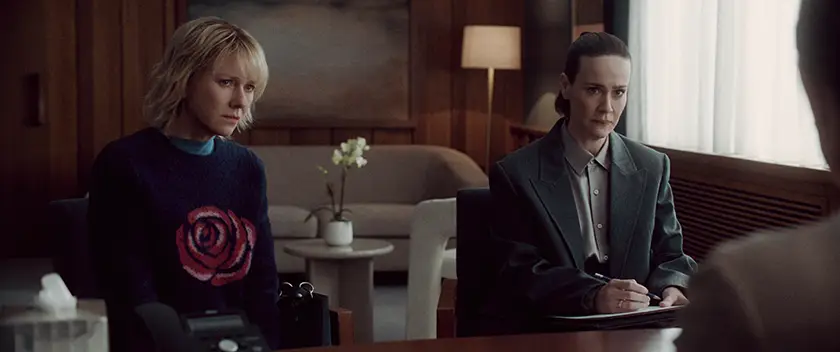 Naomi Watts and Sarah Paulson in the film Closing Night