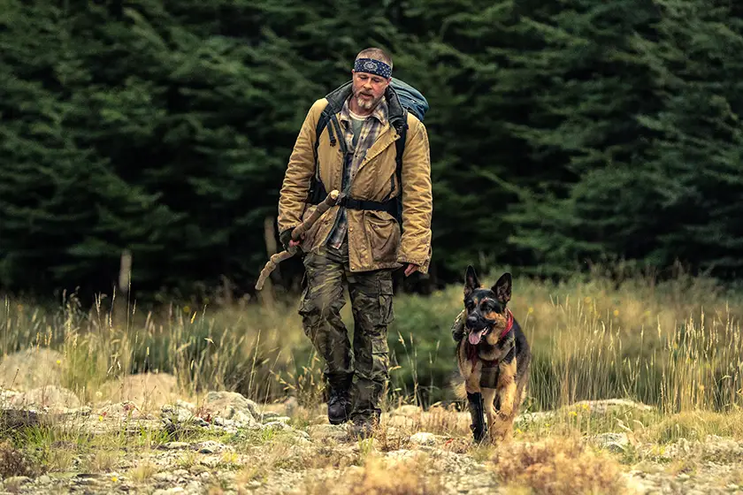 James Belmont (Brad Pitt) and Odin in Heart of the Beast