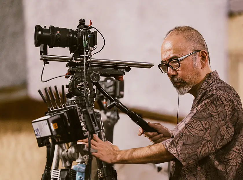 Shinya Tsukamoto, whom we interview with Rodney Hicks and Geoffrey Rush, on the set of Mr. Nelson, Did You Kill People?
