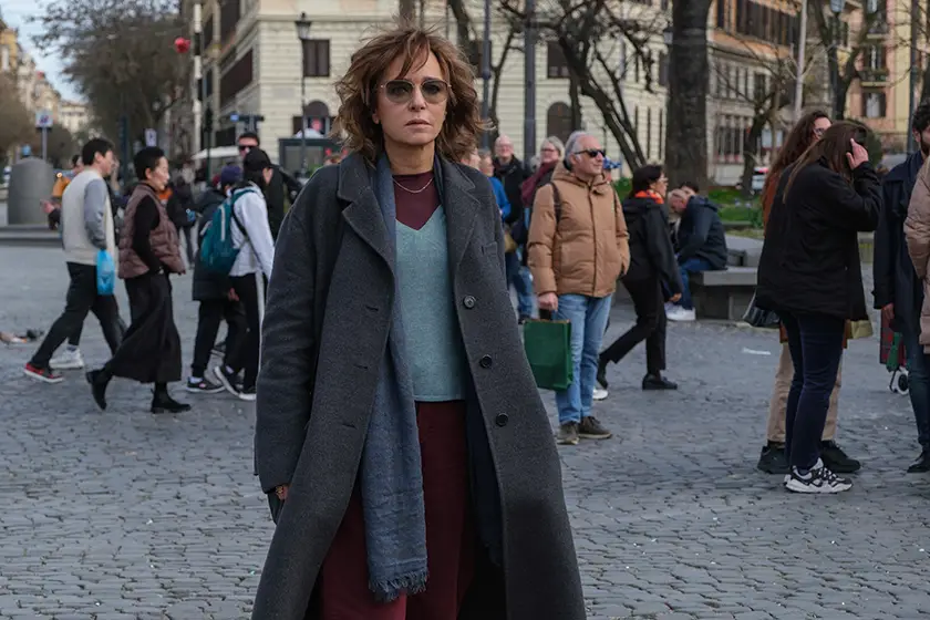 Valeria Golino, whom we interview with Alessandro Borghi and director Gianni Amelio, in Nessun Dolore