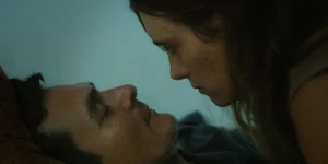 Rupert Friend and Mackenzie Davis in My Notes On Mars