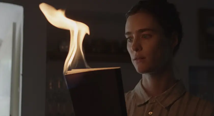 Mackenzie Davis in My Notes On Mars, from director Lili Horvát whom we interview