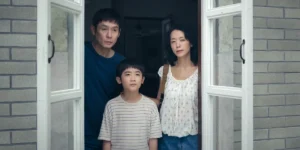 Sul Kyung-gu as Ho-seok and Jeon Do-yeon as Mi-ok in Possible Love